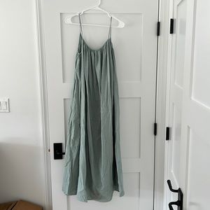 Esby billowy dress